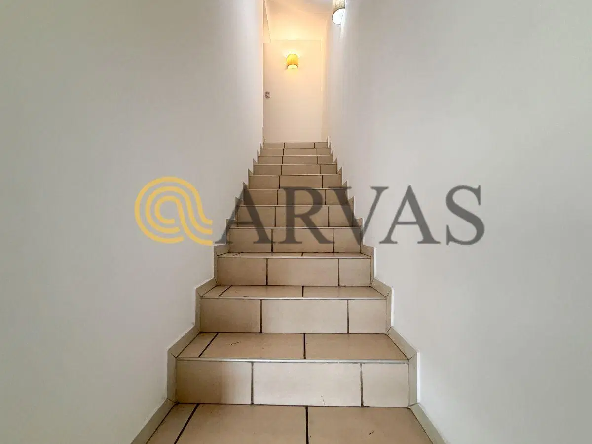 Triplex en venta - San Fernando - 2 dorm - jardín - playroom - con renta 4