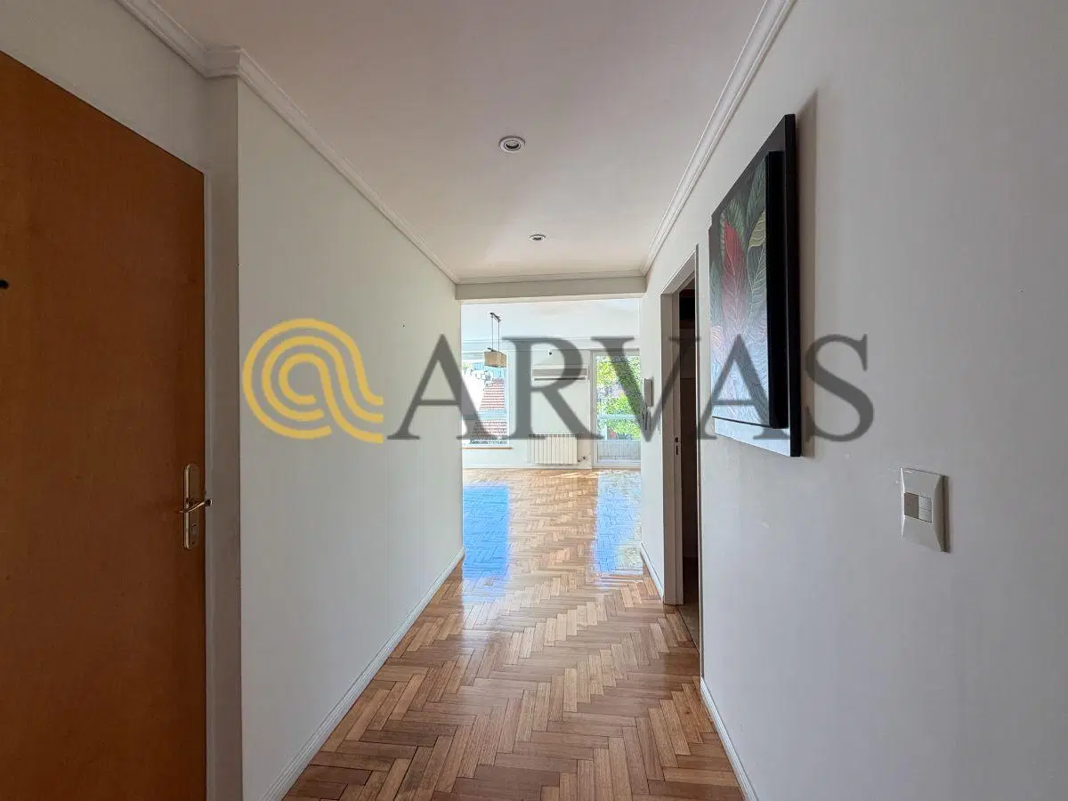 Depto en Acassuso - 3 dorm - 4 ambientes - cochera - pileta - SUM 5