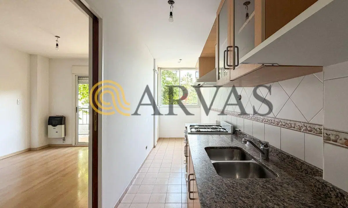 Depto de 2 dorm en Victoria - con cochera - 65m2 - luminoso - encargado 2