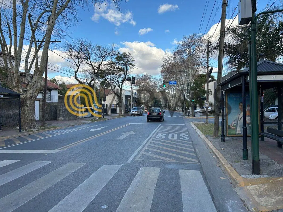 Local en Alquiler Sobre Av del Libertador - Beccar - 160 m² - office - parking 2