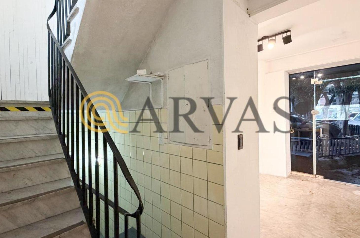 Foto de Oficinas/Local en Acassuso - Sobre Av Libertador - 113 m² - Particionado, imagen 2