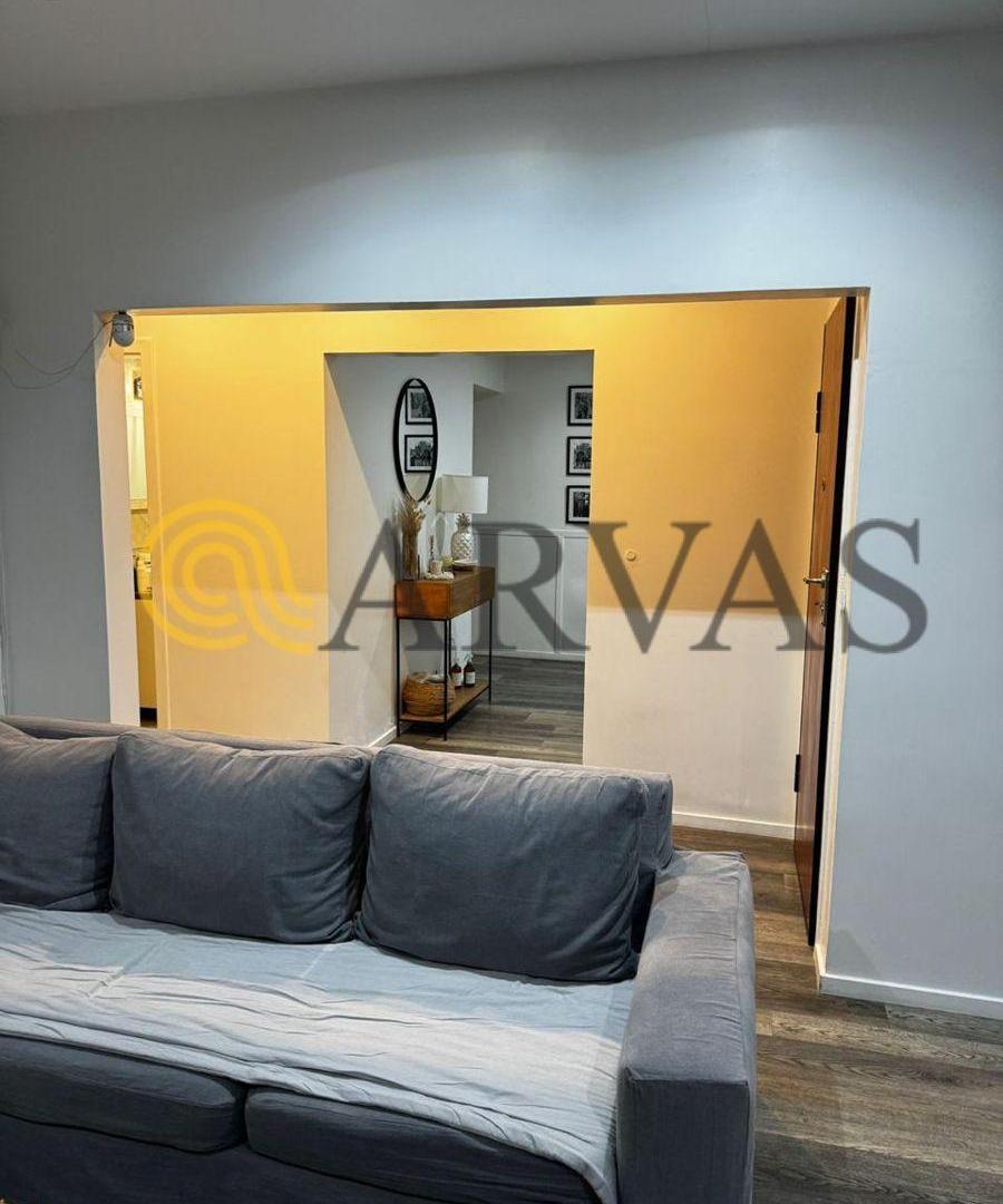 Foto de Casa en una planta - San Fernando - 162m2 - 2 dorm - jardín - cochera, imagen 2