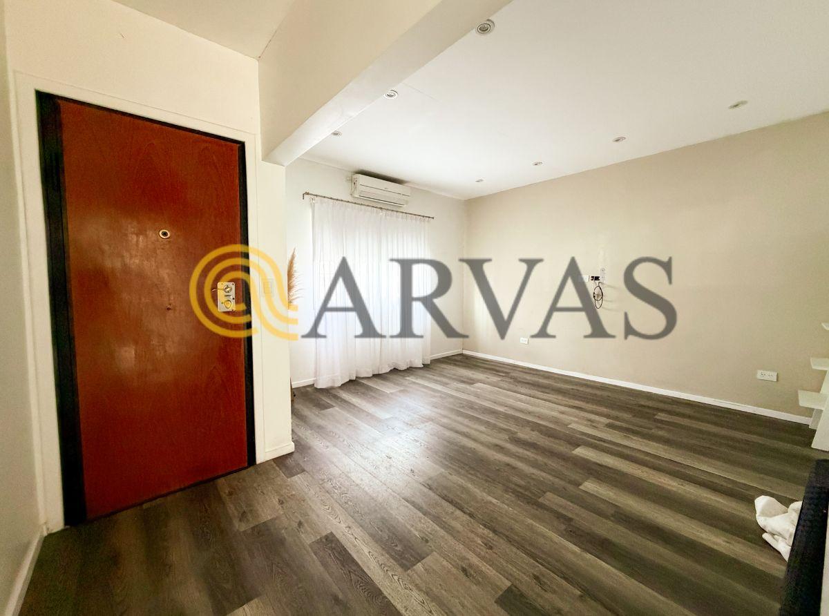 Foto de Casa en una planta - San Fernando - 162m2 - 2 dorm - jardín - cochera, imagen 4