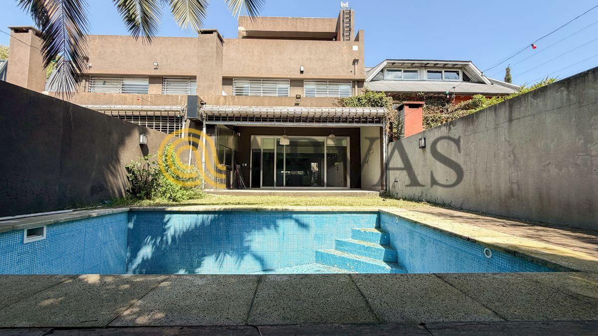 Foto de Casa - triplex - San Fernando - 4 dorm - pileta - jardín, imagen 1