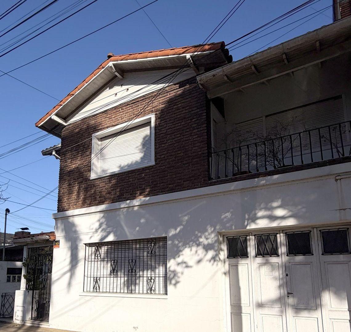 Foto de PH tipo dúplex de 5 ambientes a refaccionar en Martínez, imagen 1