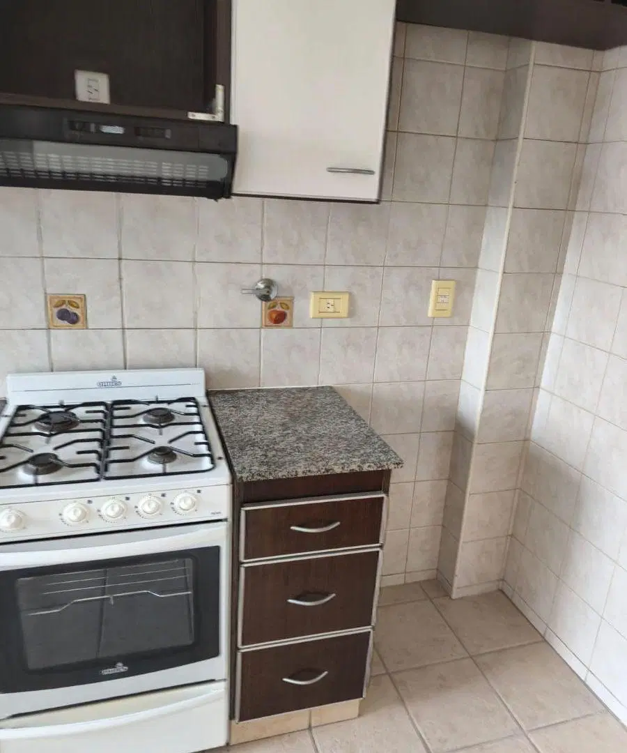 ESPECTACULAR 2 ambientes con BCON y COCHERA EXC ESTADO APTO CREDITO 4