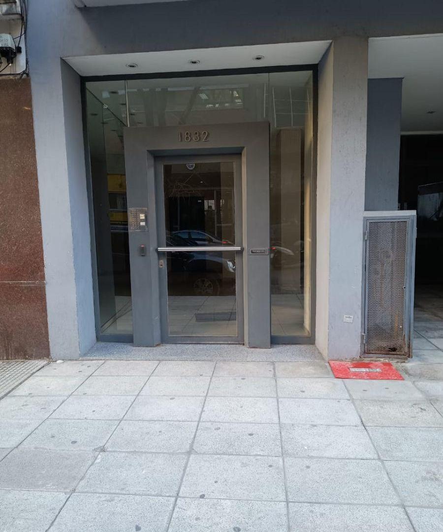 Foto de Dos ambientes exclusivo Piso Alto (no ultimo) con balcon y cochera, imagen 5