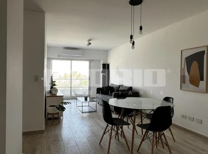 Departamento 4 ambientes con terraza y parrilla en Olivos 3