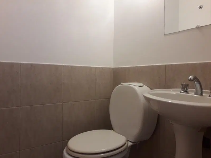 Local comercial en Alquiler OLIVOS ( con cochera ) 5