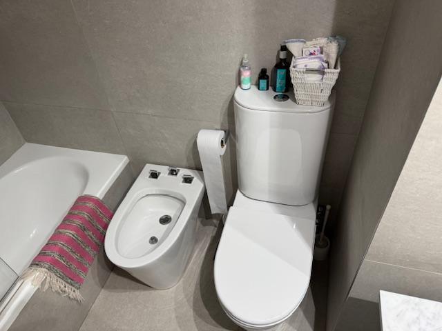 Venta 4 Amb Al Fte con Balcon, 2 Años de Ant. en Caballito, Amanities, Cochera 2