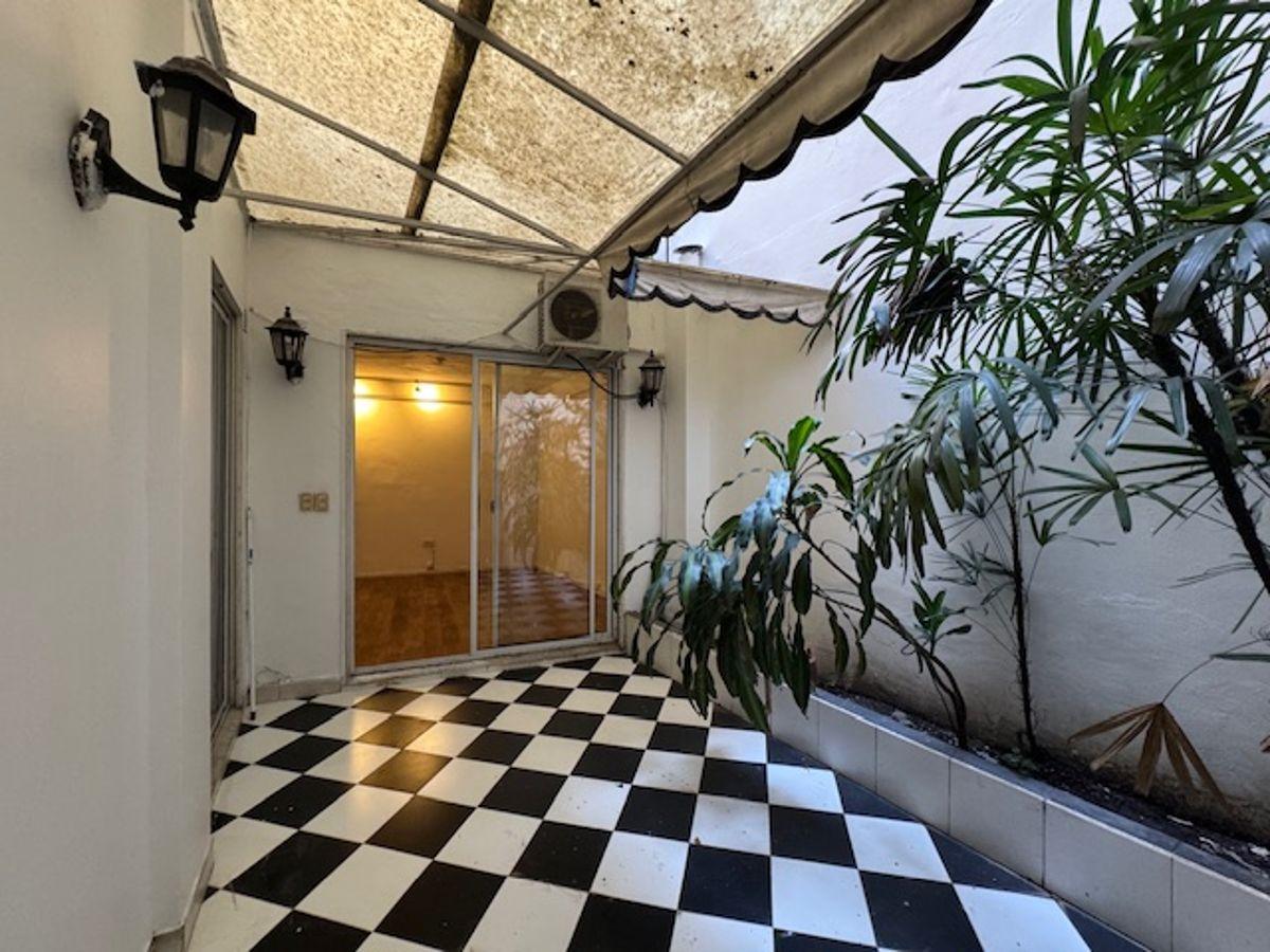 Foto de VENTA 3 AMB EN PALERMO CON PATIO, imagen 2
