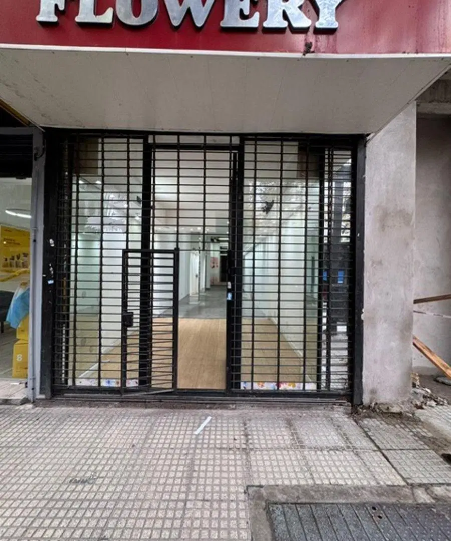 ALQUILER LOCAL DE 85 MTS EN AV. SANTA FE 1