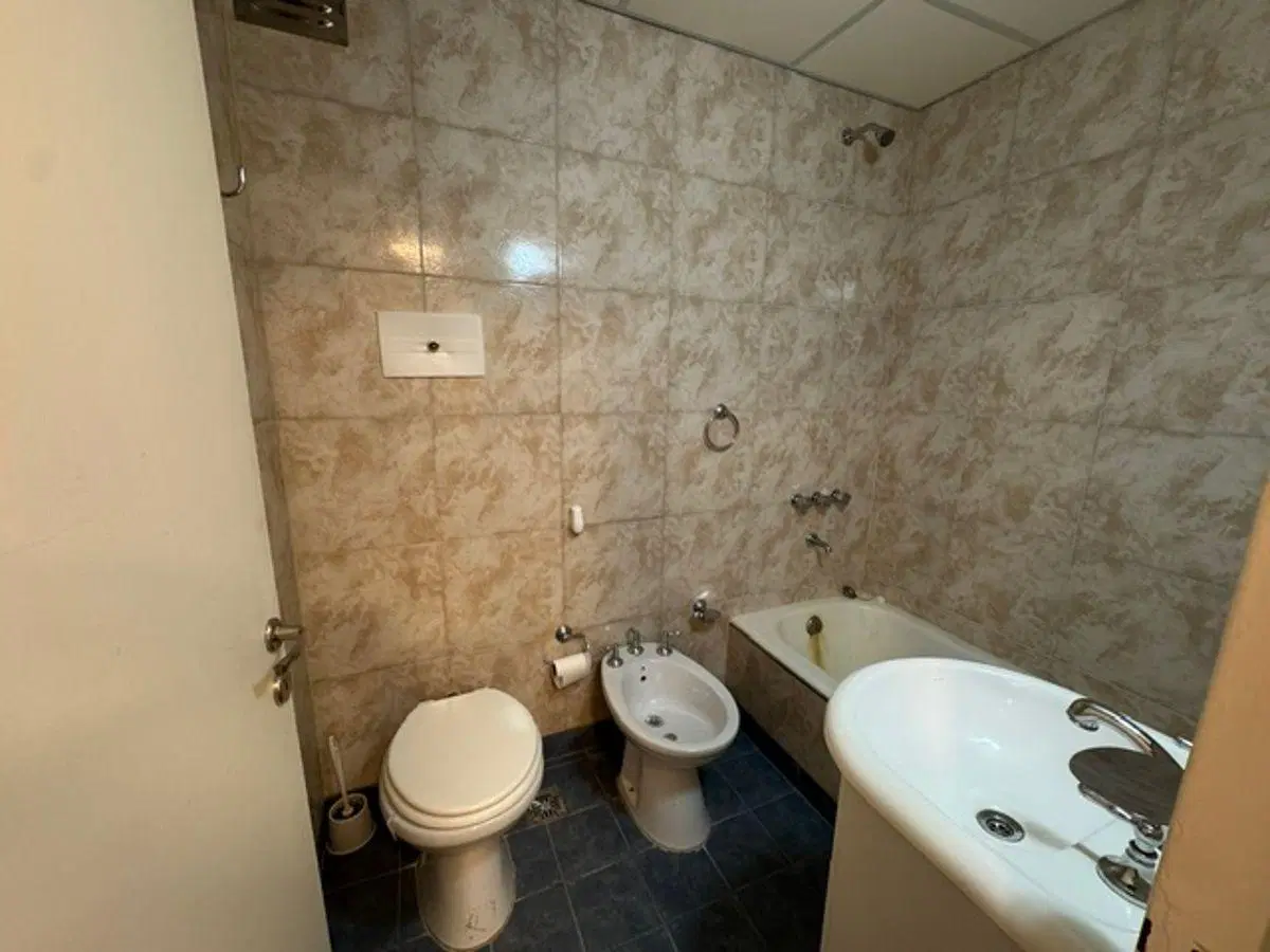 ALQ 2 AMB INTERNO, PARQUE LAS HERAS 3