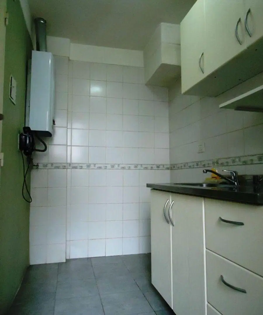 ALQ 2 AMB AL LATERAL EN RECOLETA 5