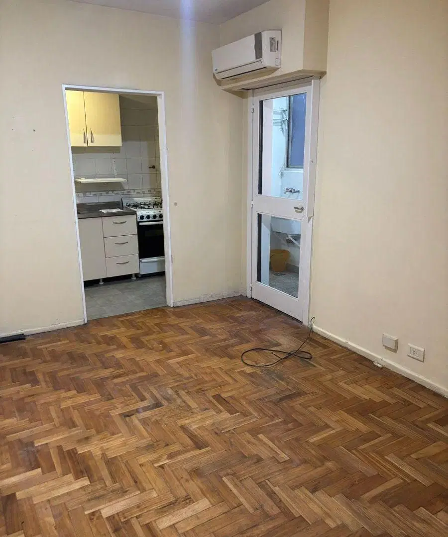 ALQ 2 AMB AL LATERAL EN RECOLETA 3