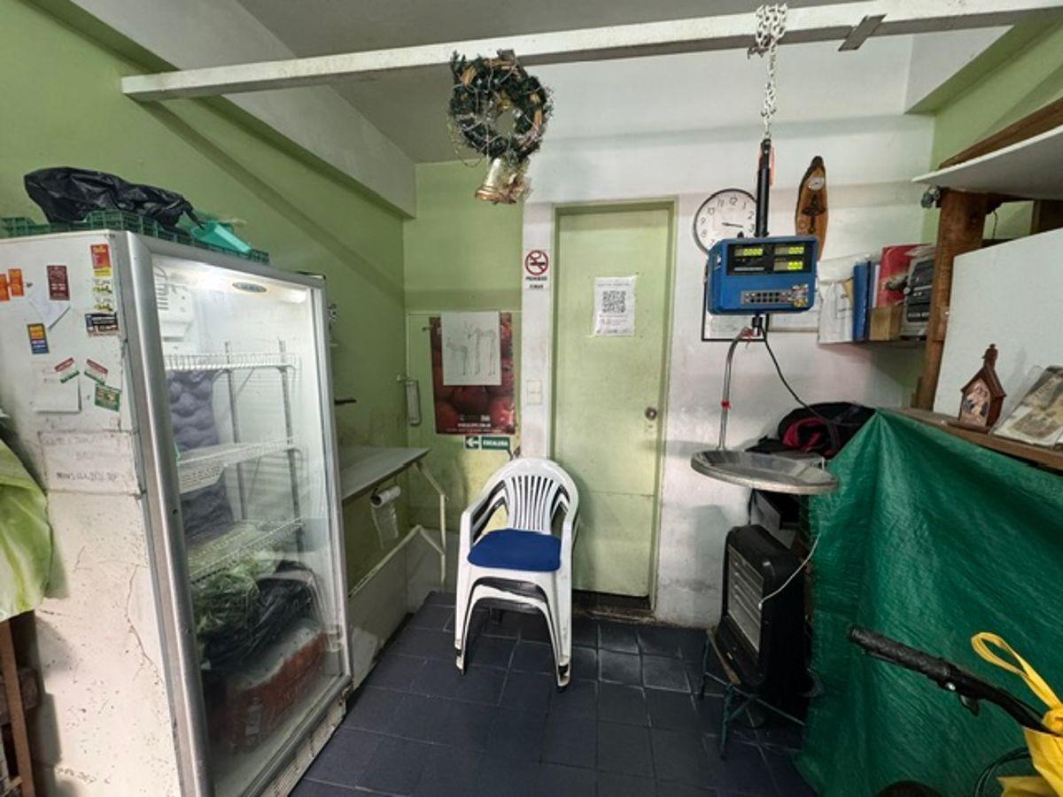 Foto de VENTA LOCAL EN MANSILLA Y C. DIAZ, imagen 4