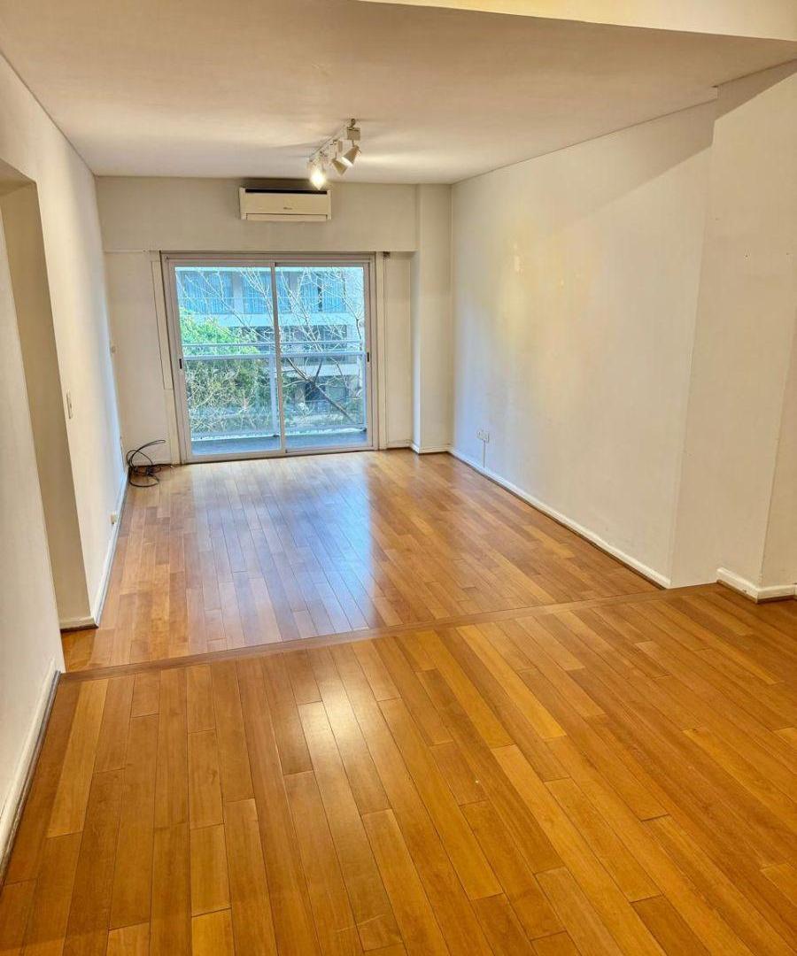 Foto de ALQUILER 2 AMBIENTES AL FRENTE CON BALCON SOBRE BOULEVARD CHARCAS, imagen 3