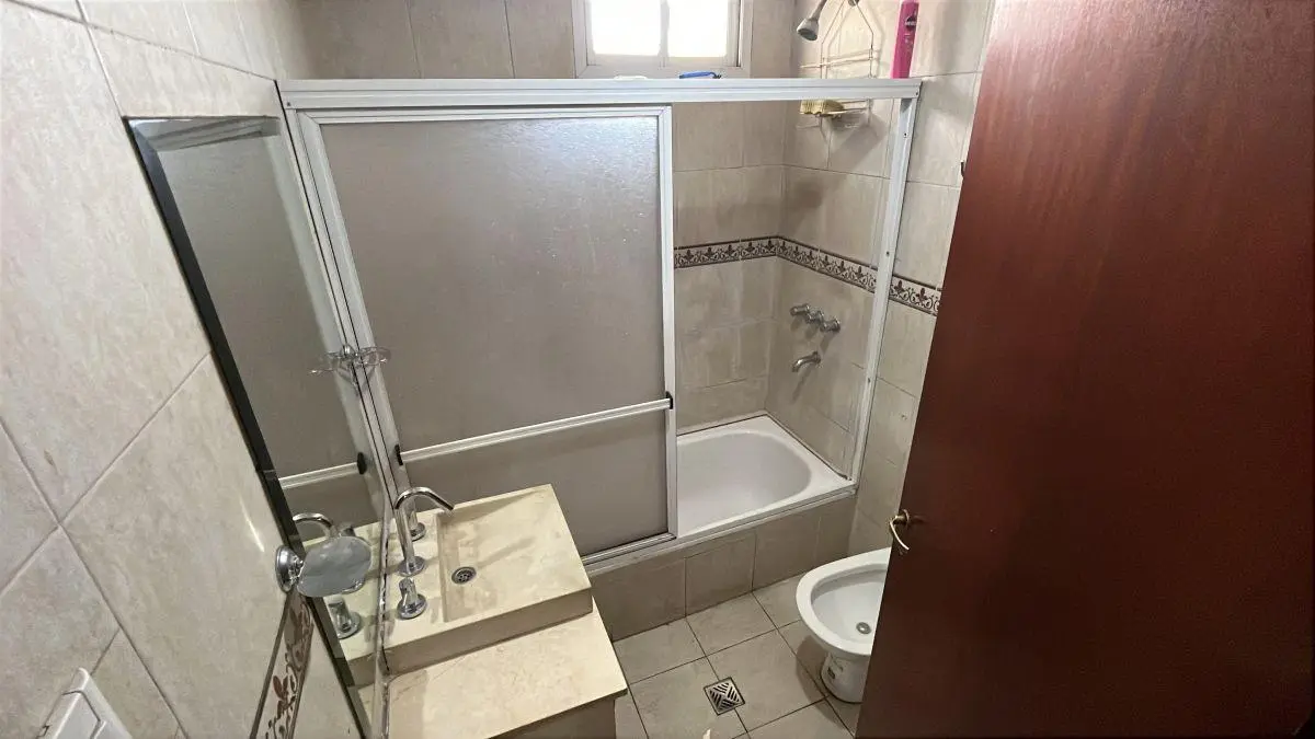 Inmueble con Local, galpon y Vivienda.- 3