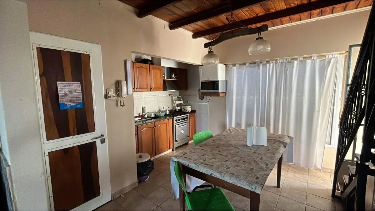 Inmueble con Local, galpon y Vivienda.- 4