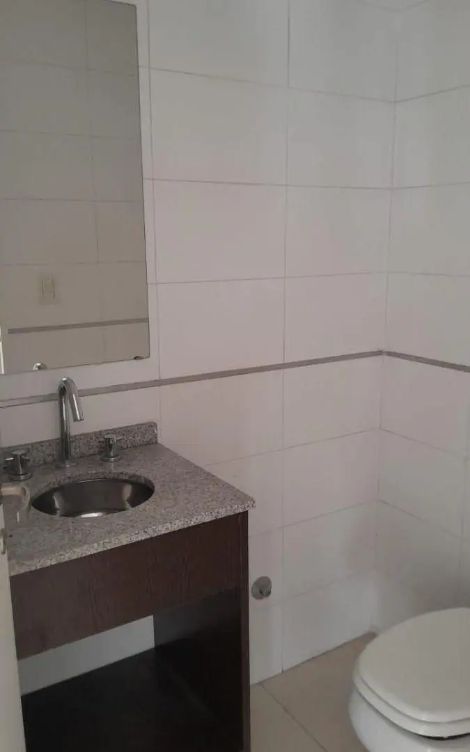 Hermoso Departamento de 3 amb, con cochera y Baulera 5