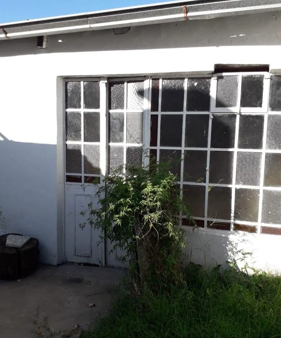 Casa Americana de 3/4 amb., con foncdo y gbe Pasante 2