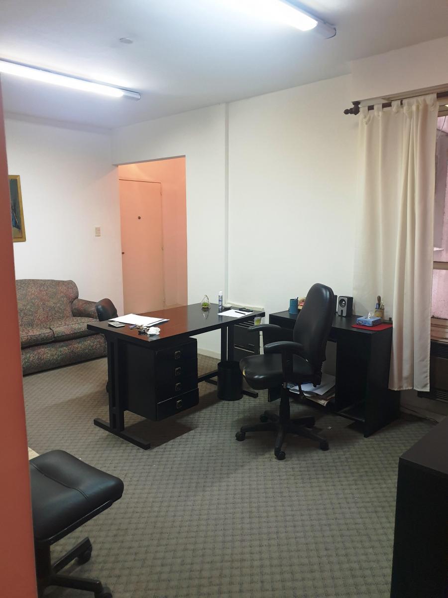 Tres ambientes apto profesional 