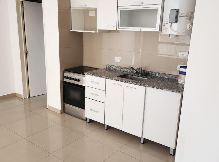 VILLA URQUIZA- MONOAMBIENTE LATERAL- CERETTI 2050- CON SEGURO 4