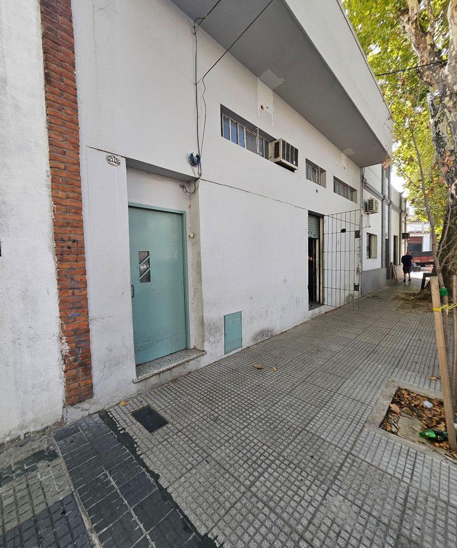 VILLA CRESPO- TERRENO/ LOTE- FRENTE 8.66 X 28.28- ROJAS AL 2000