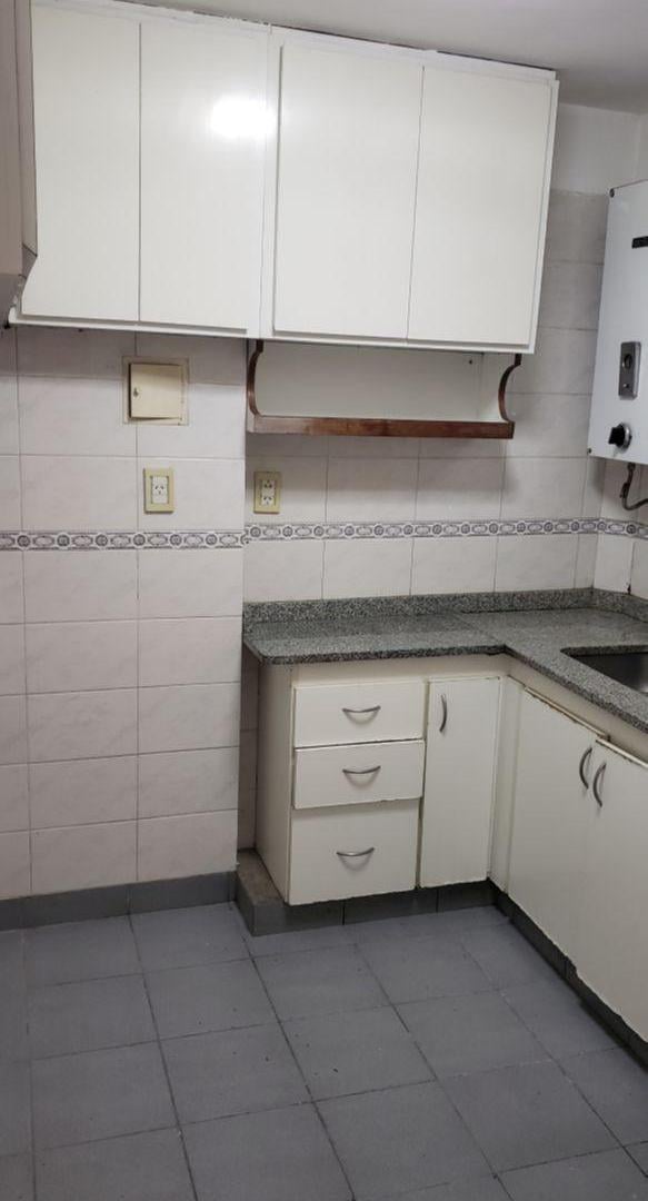 Foto de Av. Cordoba 2900 - Balcon aterrazado - Muy luminoso - Lavadero, imagen 4