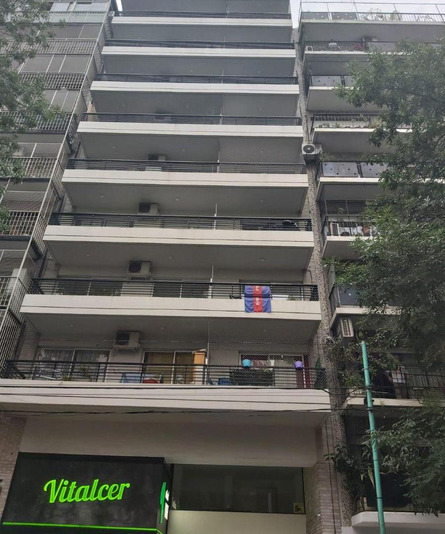 Foto de E. Israel 4700 - Balcon - Parrilla - Pintado - Amplio - Aire, imagen 2