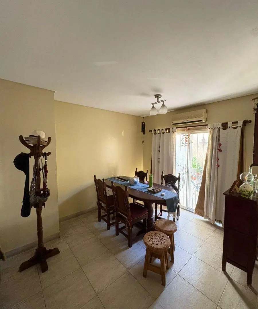 Bajó de Precio! Excelente Dúplex con Coch, Patio y Parrilla, a m de Accesos y Medios de Transporte 2