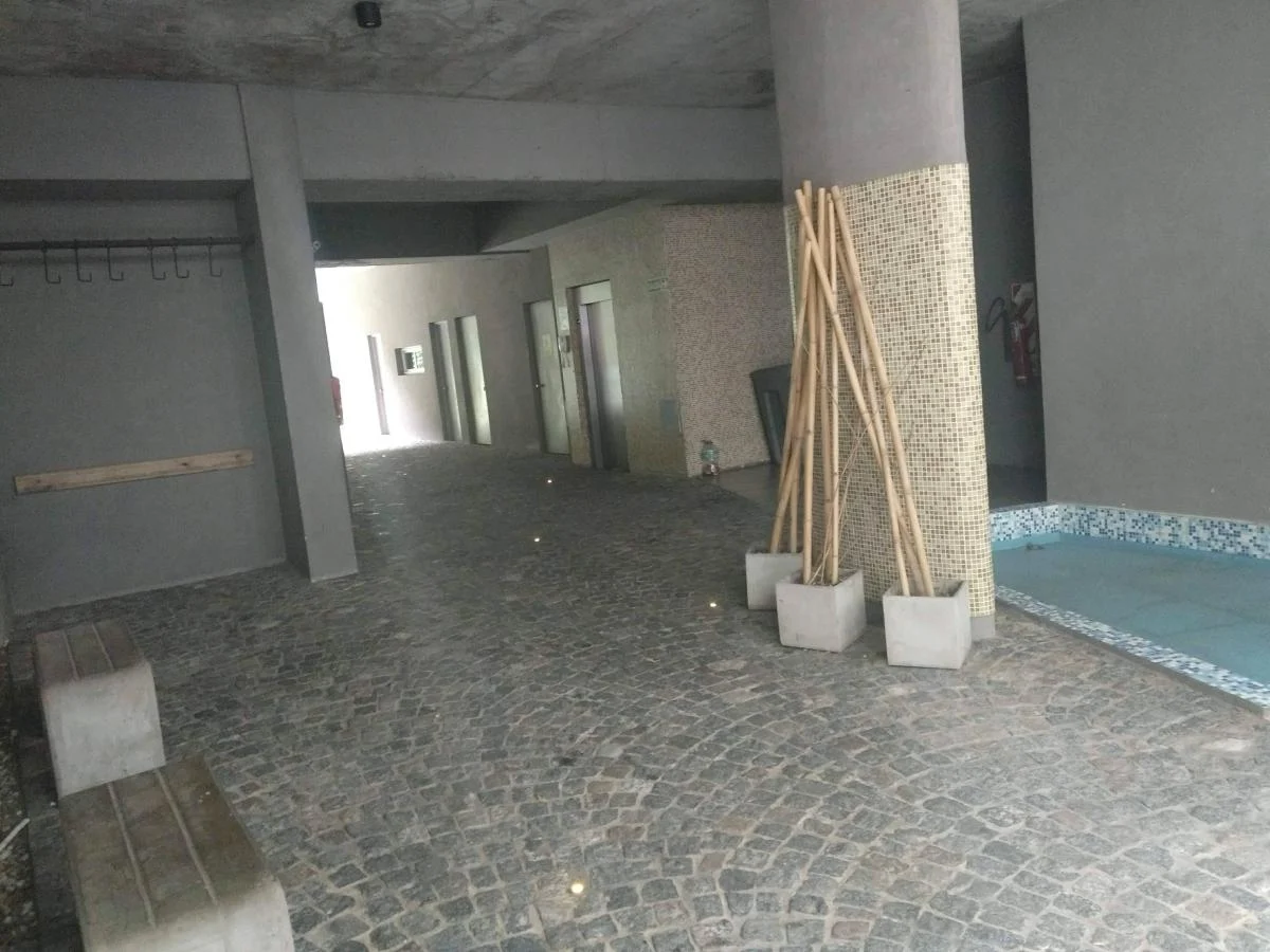 Foto de Moderno ambiente en edificio eco-friendly., imagen 3