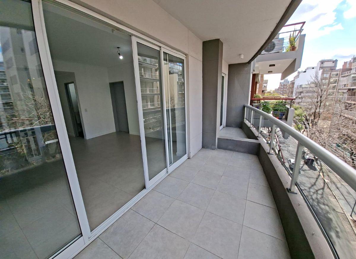 Foto de Departamento de 50 m² con 1 dormitorio en venta en Villa Urquiza, imagen 1