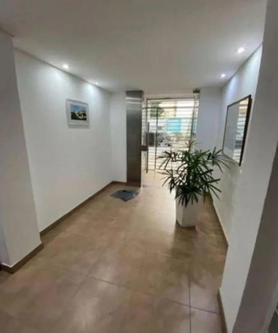 Departamento 2 ambientes en San Martin Centro, con cochera, apto profesional. 3