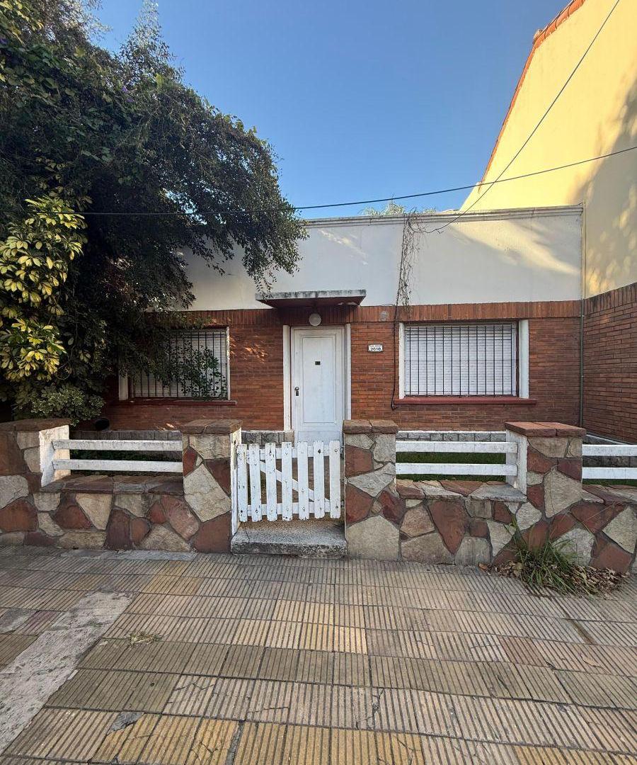 Foto de Alquiler de casa de tres ambientes en Florida, Vicente Lopez., imagen 1