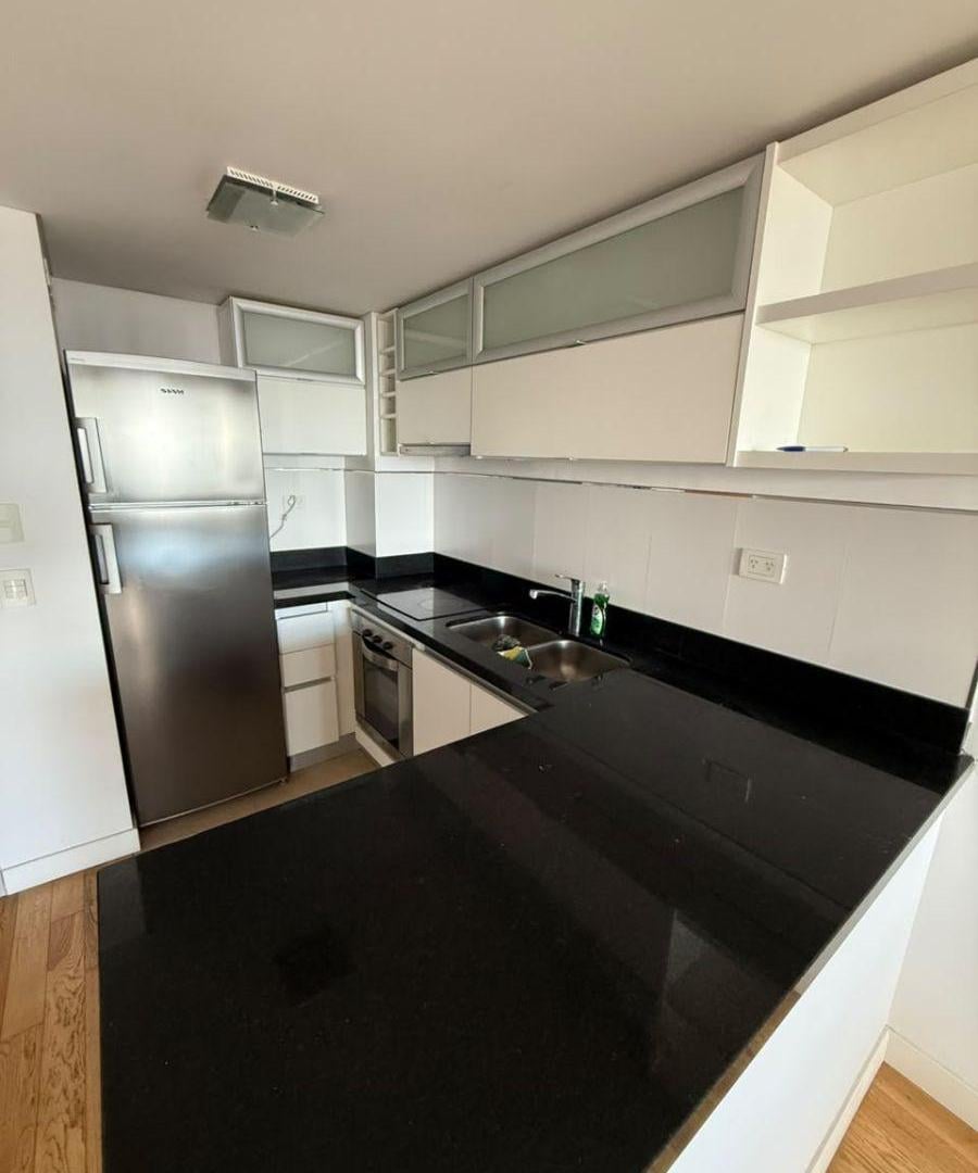 Foto de Excelente departamento de 2 ambientes con cochera y baulera, en el, imagen 3