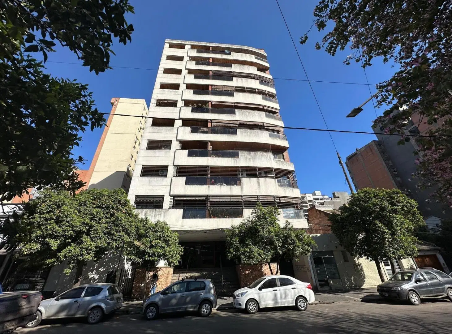 Departamento 2 dormitorios con cochera barrio norte 2