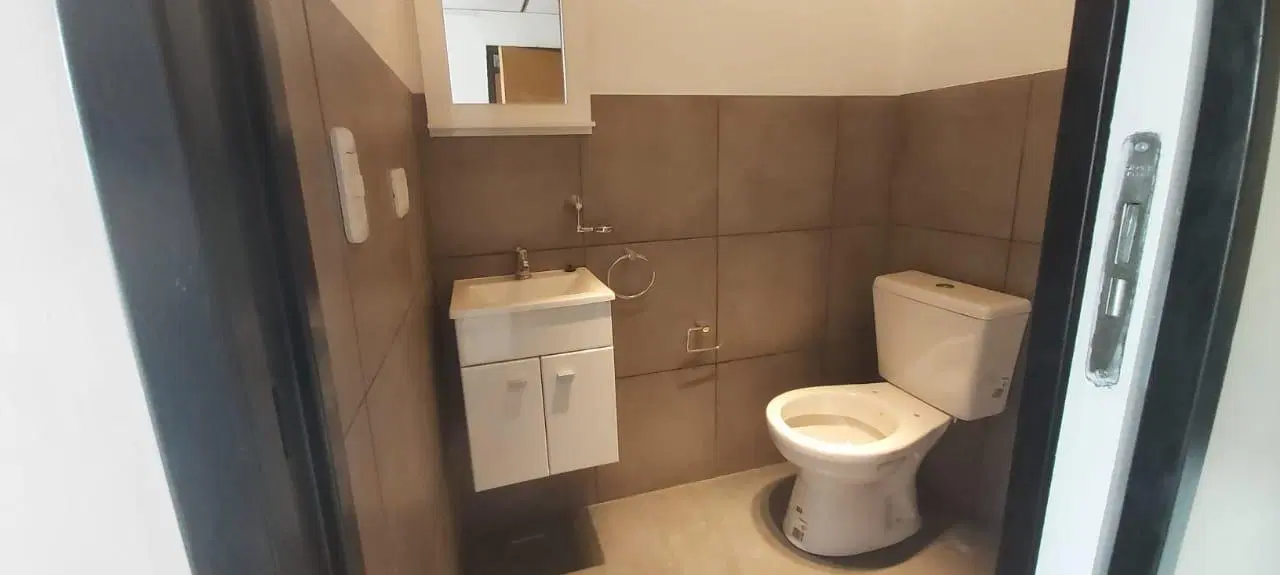 Oficina en Alquiler Oportunidad, mucha luz Piso alto 2