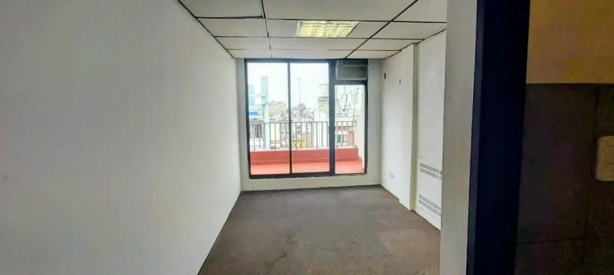 Oficina en Alquiler Oportunidad, mucha luz Piso alto 5