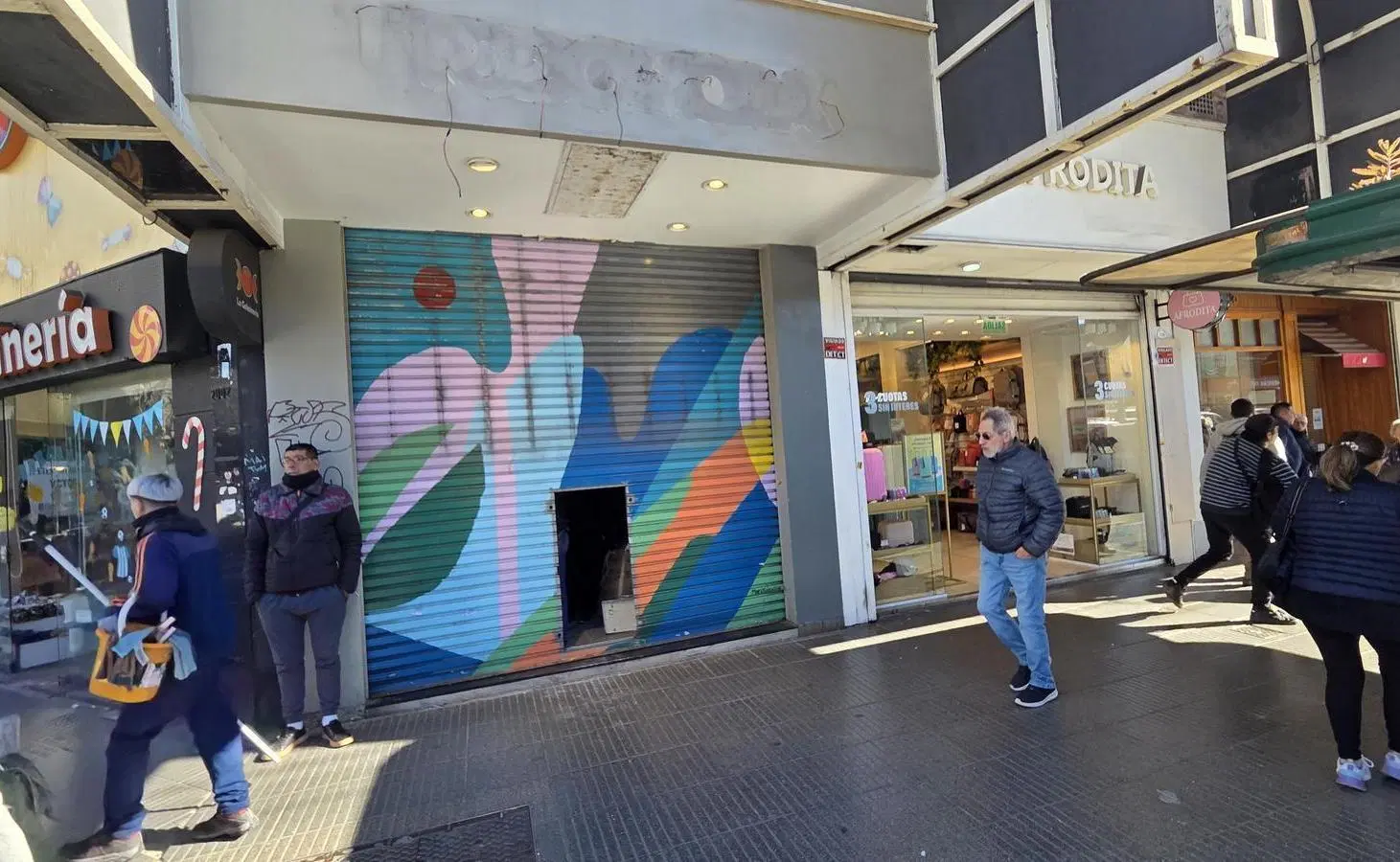 Local Comercial en Alquiler – Av. Cabildo 2000, casi esquina Echeverría 2