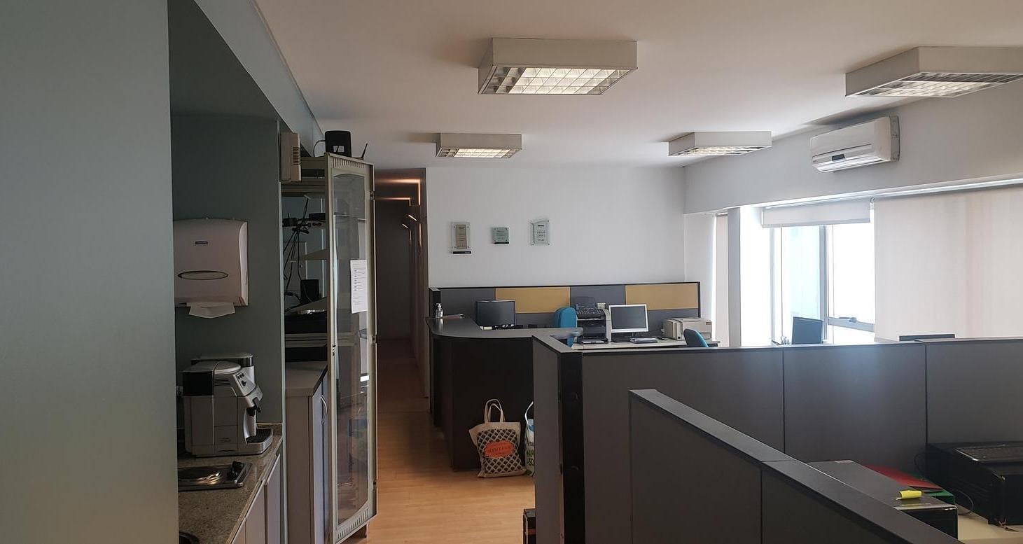 Foto de Oficina de 50 m2 en Alquiler con o sin muebles, imagen 4
