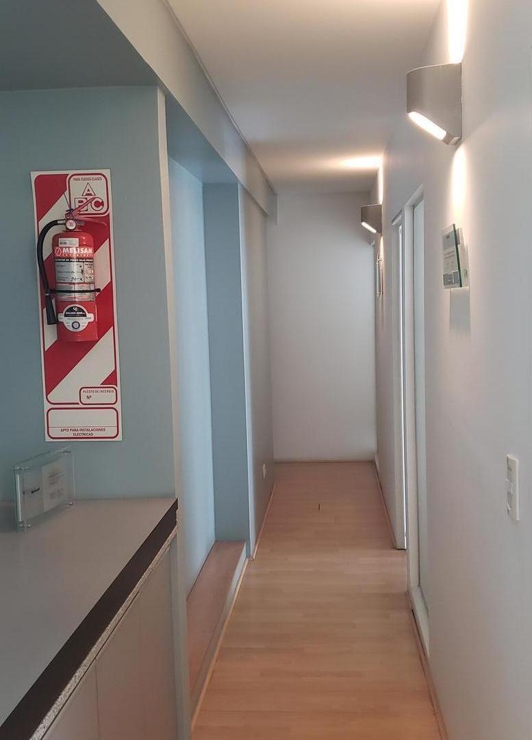 Foto de Oficina de 50 m2 en Alquiler con o sin muebles, imagen 3