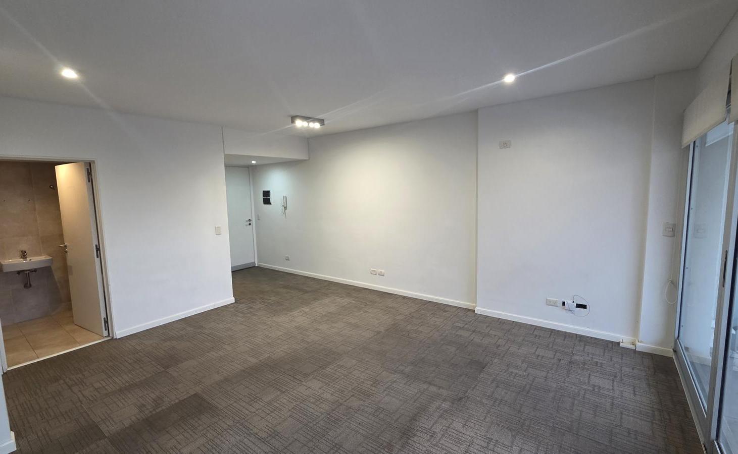 Foto de Departamento sobre el Subte D 38 m2 opcion Cochera, imagen 4