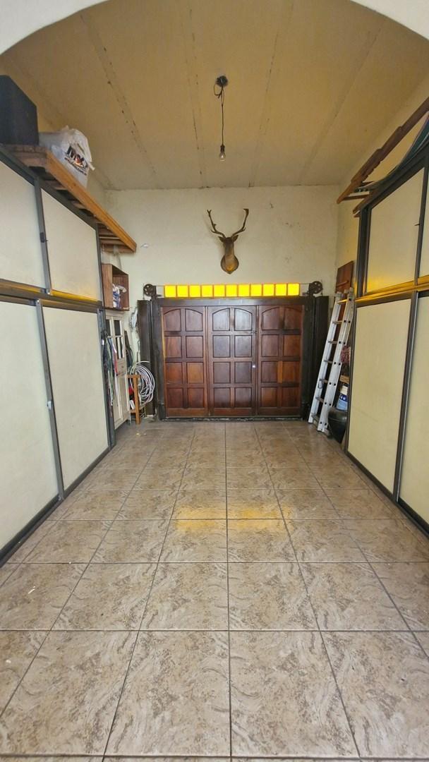 Foto de PH con local, en venta. Terraza, garaje, entrada individual -Nueva, imagen 5