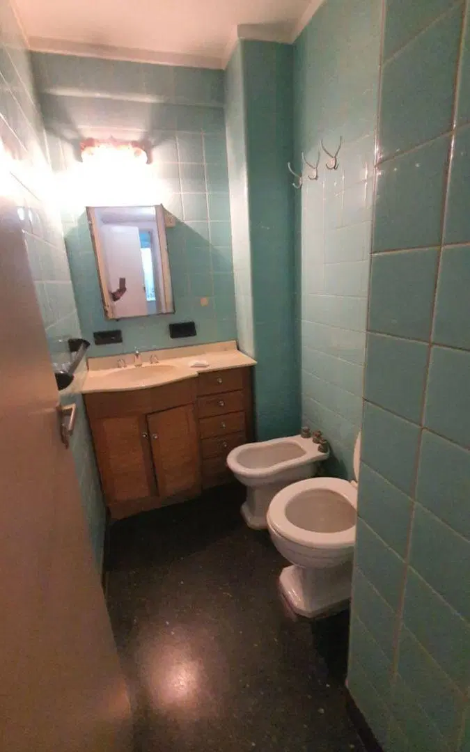Departamento de 3 Dorm. Dependencias, Balcón - Balvanera - Alquiler 4