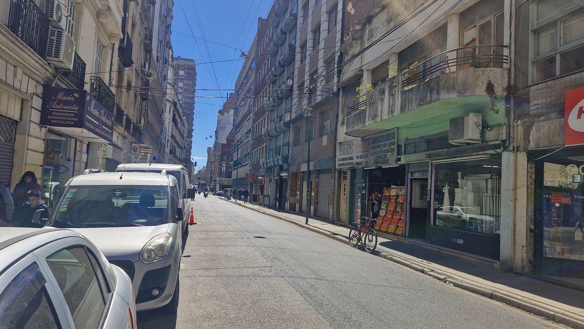 Foto de Local comercial en PB y subsuelo, en venta. A pasos del Obelisco, apto, imagen 4