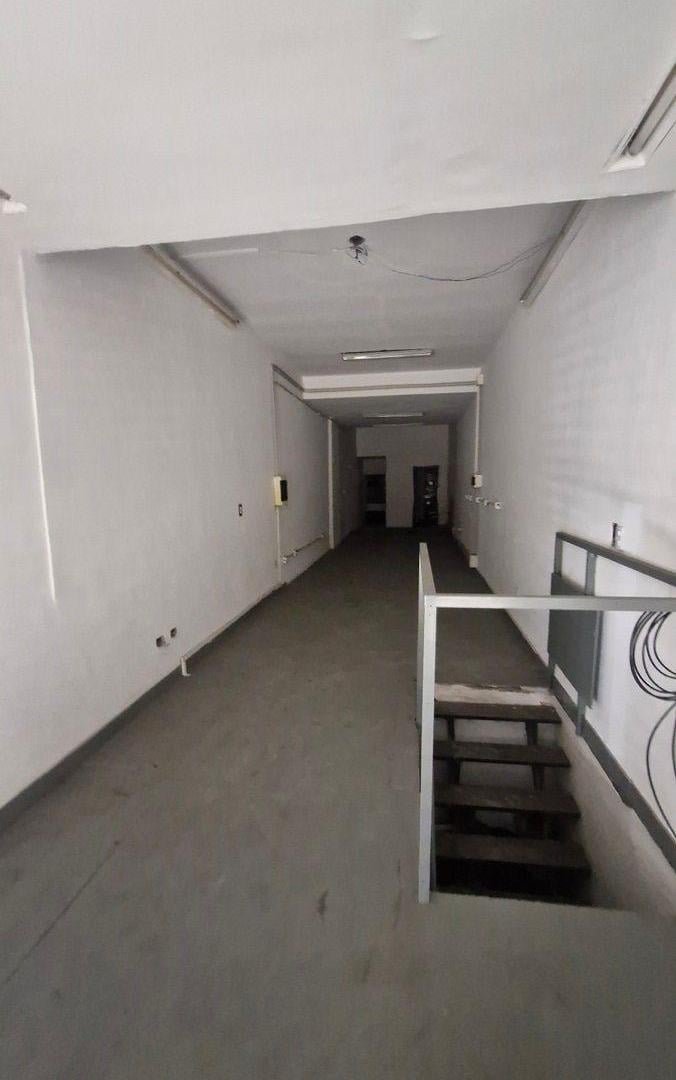 Foto de Local Comercial en Pb y Subsuelo, en Venta. a Pasos del Obelisco, imagen 5