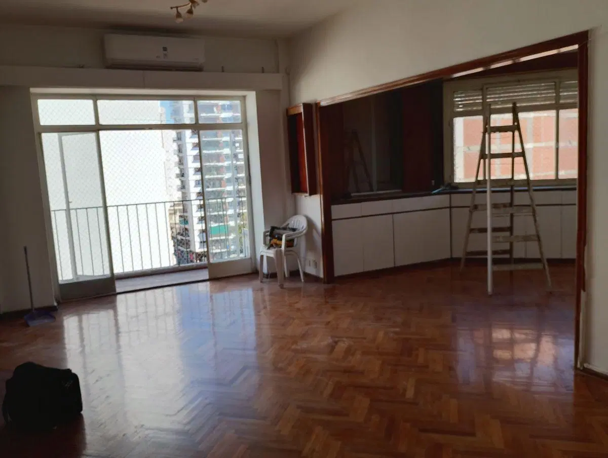 4 AMBIENTES FRENTE C/ESCRITORIO 100M2 BALCON LAVADERO 3