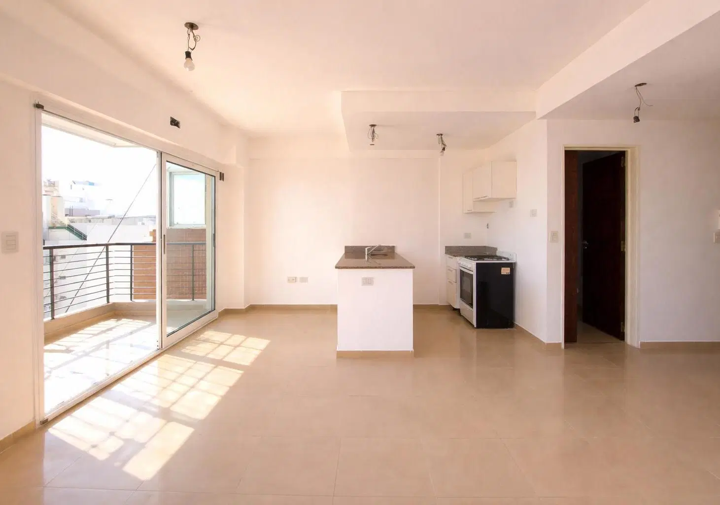 VENTA PISO DE 2 AMBIENTES CON BALCON Y BAULERA - PALERMO 1
