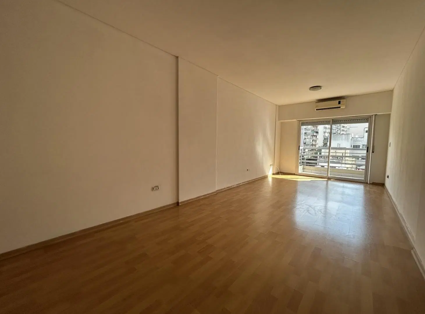 ALQUILER - Monoambiente divisible con amenities - Villa Urquiza 1